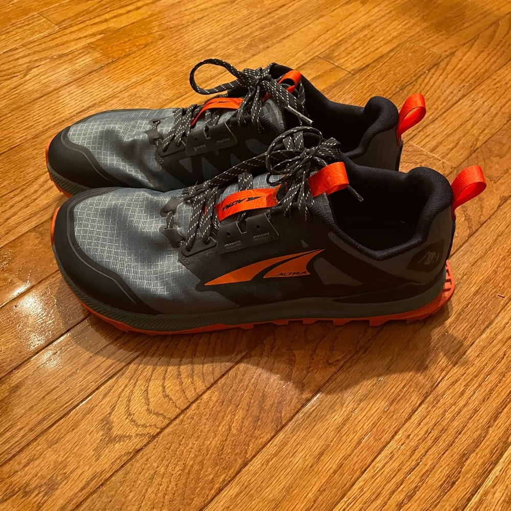 ALTRA Men's Lone Peak 8 Trail Running Shoe - 11M - Used - Picture 2 of 5